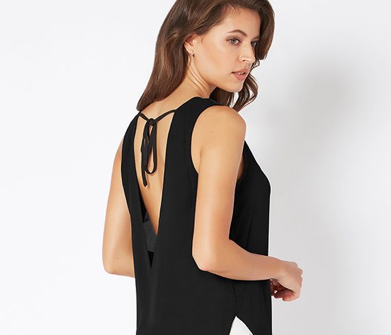 designidentity_photography_lookbook_model_womens_fashion_backless_top